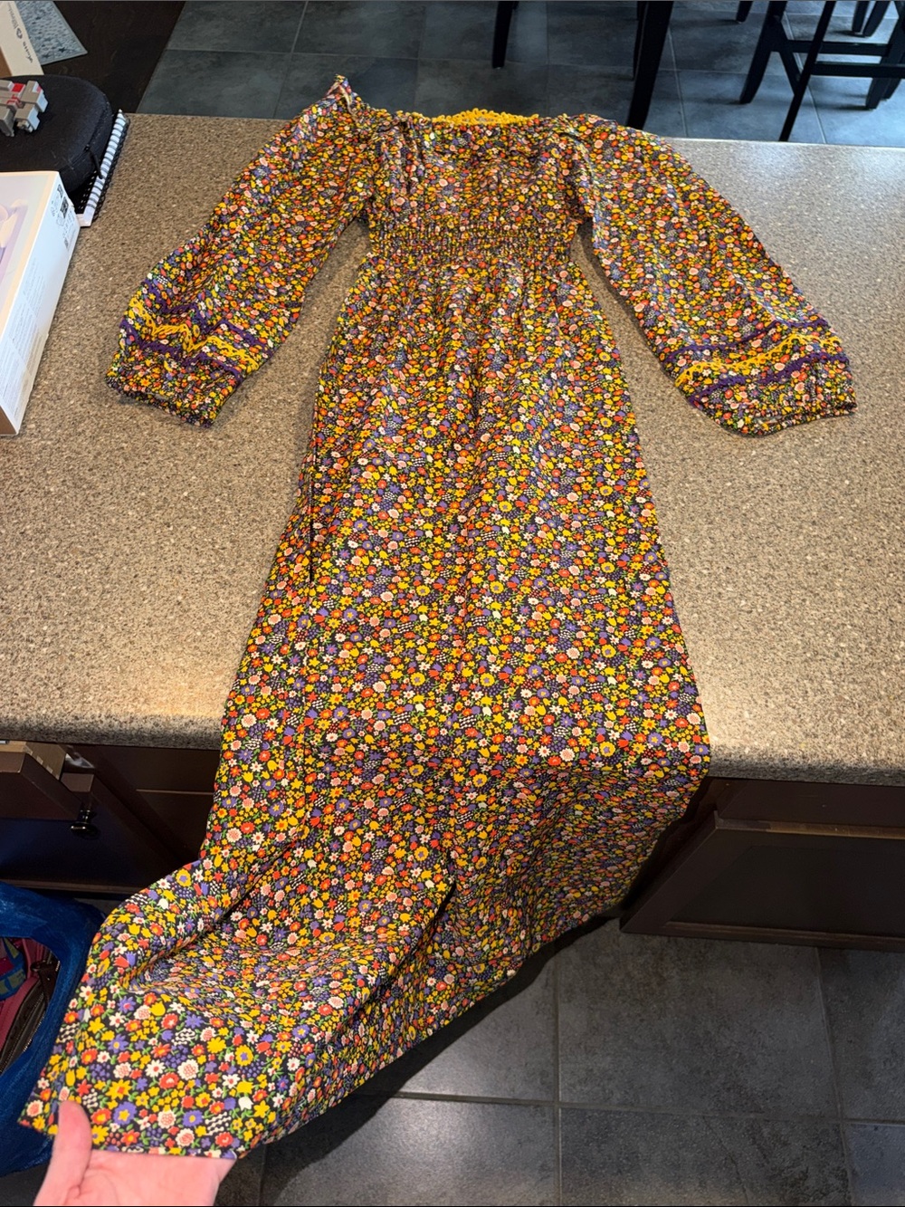 Artbro Ditsy Floral Vintage 60-70s Maxi Dress